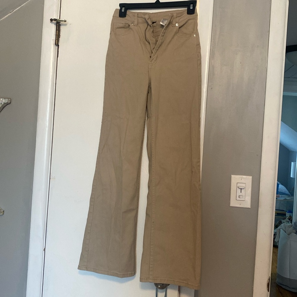 H and M tan jeans